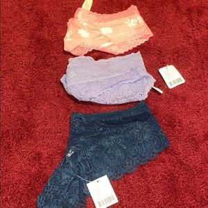 New Urban & VS Underwear Bundle ✨